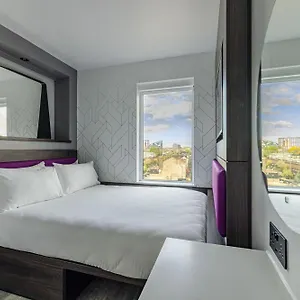 https://the-east-london-hotel.brighton-hotels-england.com